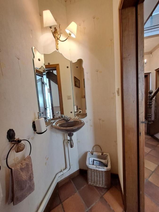 Gite L'Hote-Antique Bouillon Esterno foto