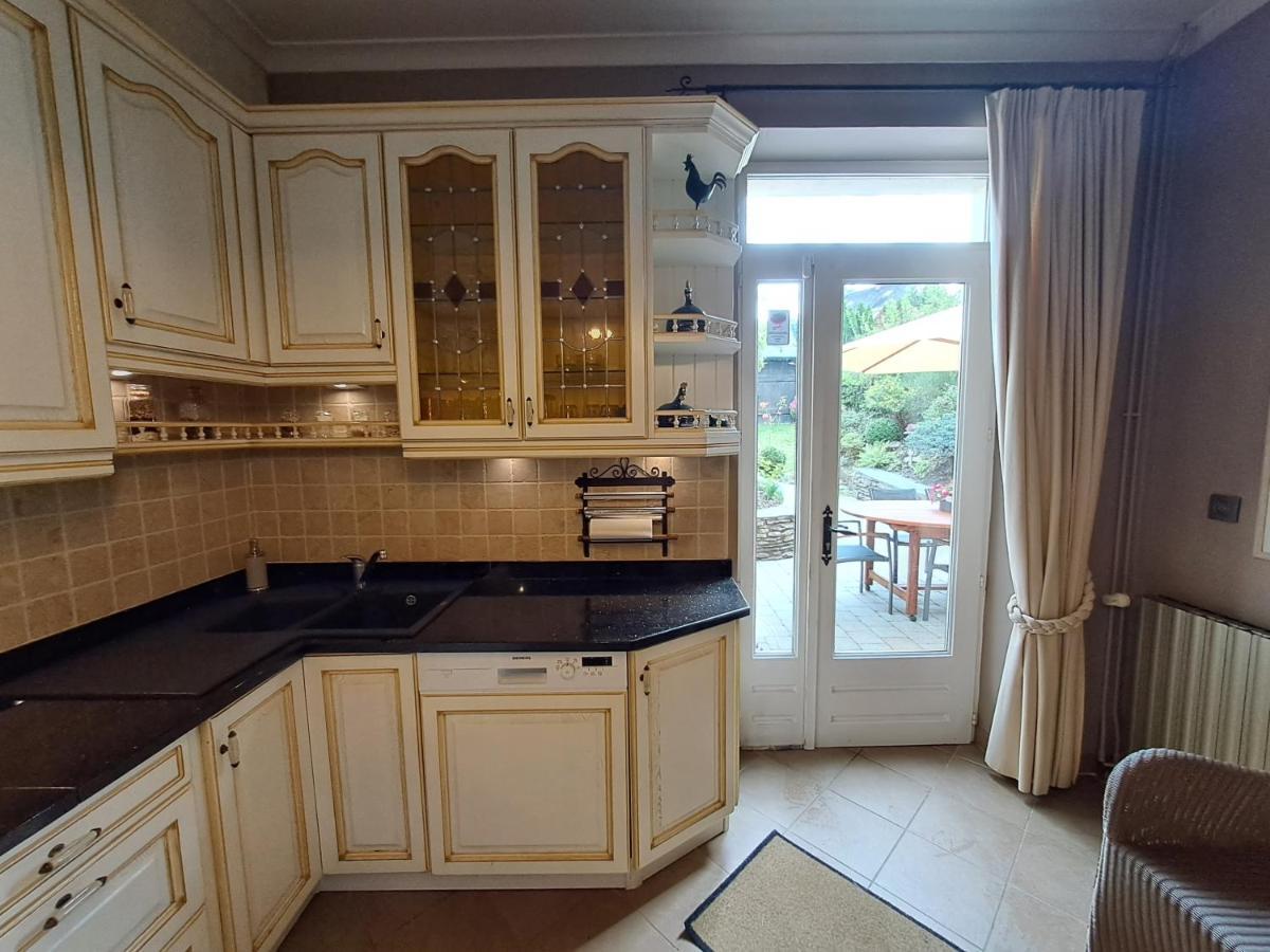 Gite L'Hote-Antique Bouillon Esterno foto