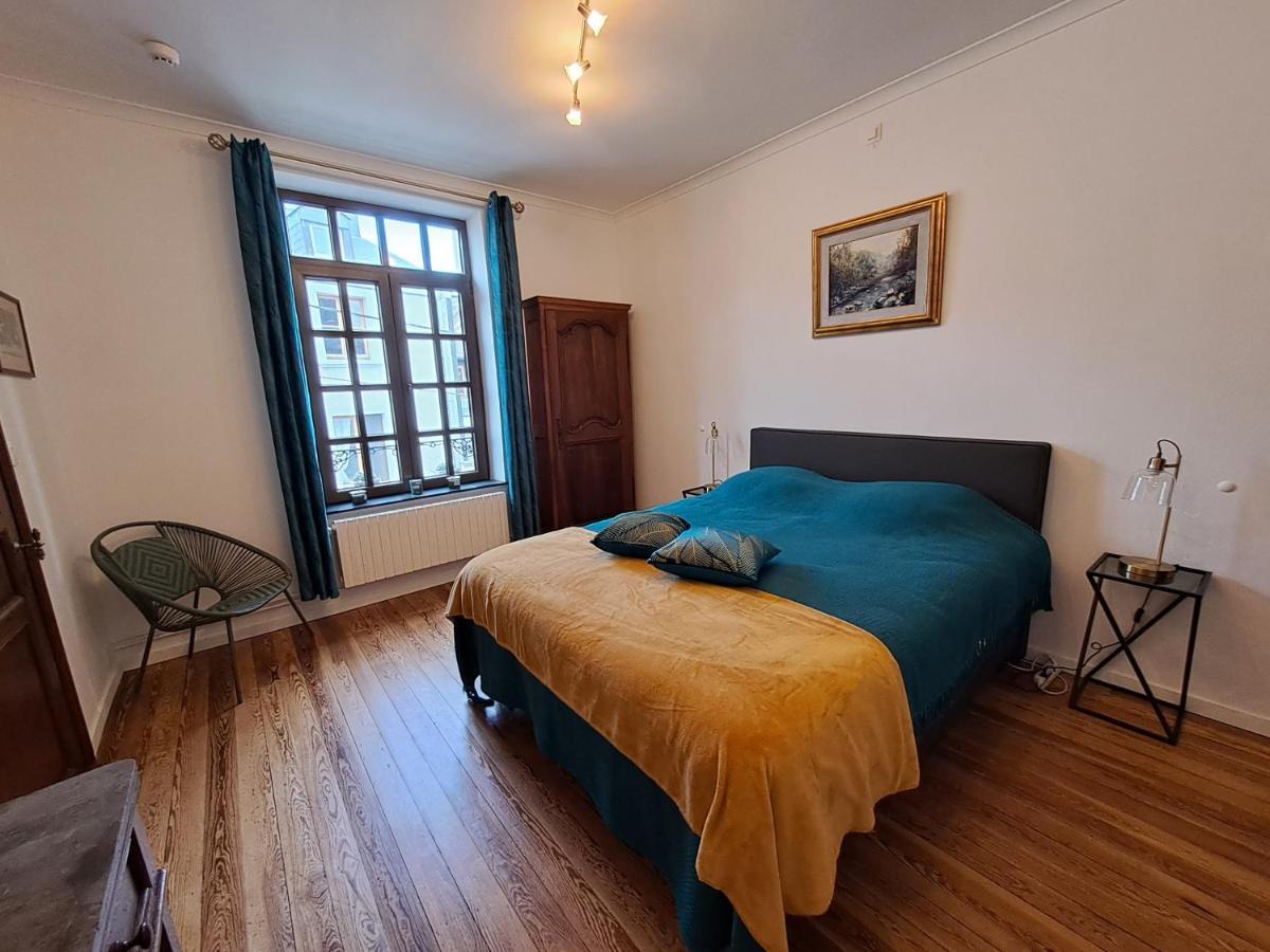 Gite L'Hote-Antique Bouillon Esterno foto
