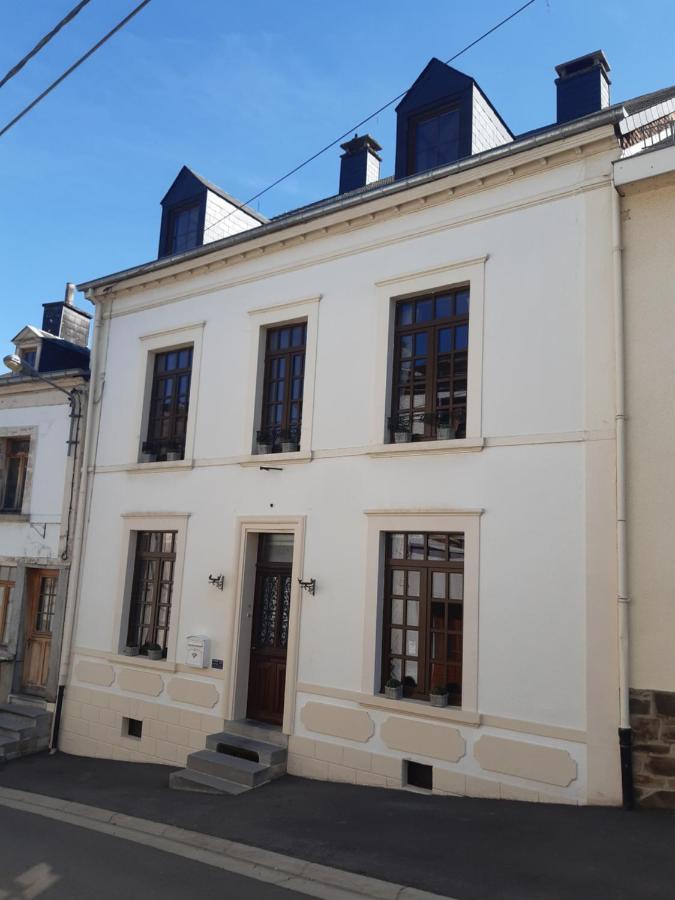Gite L'Hote-Antique Bouillon Esterno foto