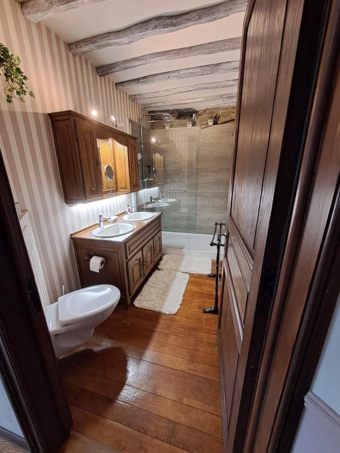 Gite L'Hote-Antique Bouillon Esterno foto