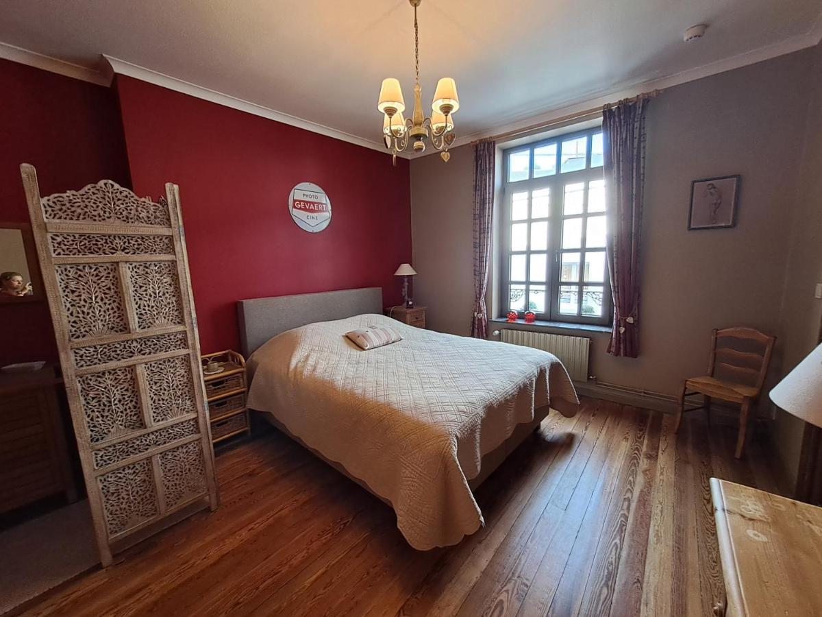 Gite L'Hote-Antique Bouillon Esterno foto